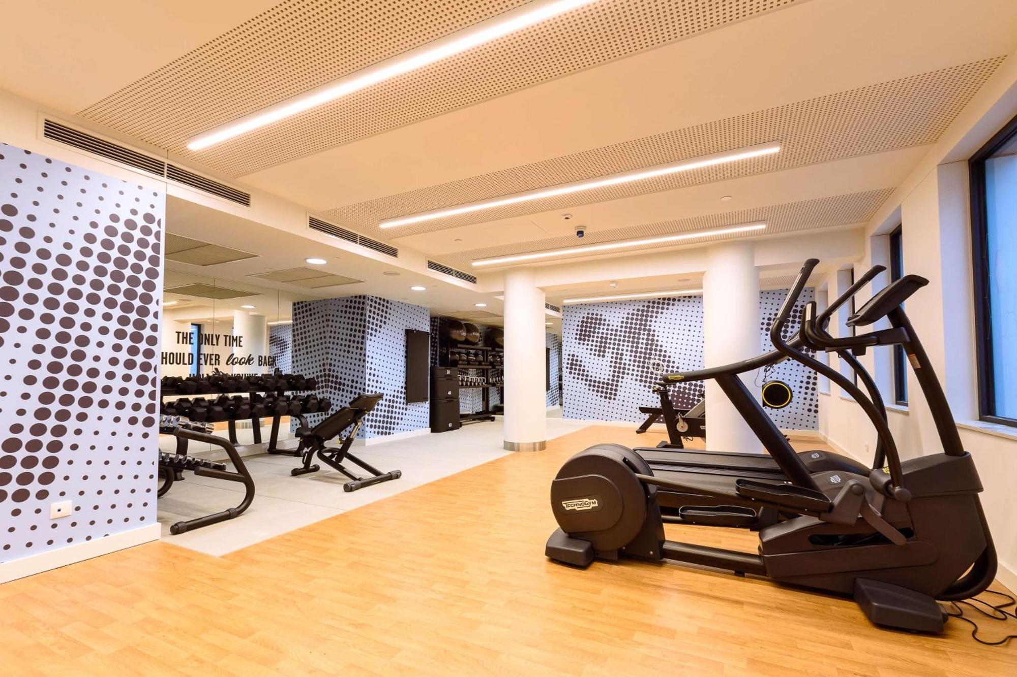 Hampton By Hilton Lodz City Center Extérieur photo